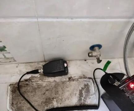 偏关屋顶漏水维修公司分享下卫生间漏水的危害及解决方法